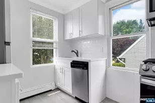 200 Cedar St, Ridgefield Park, NJ 07660 - Photo 29