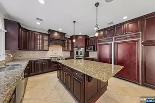 14 O Shaughnessy Ln, Closter, NJ 07624 - Photo 17