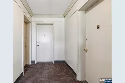 3020 Edwin Avenue 2C #2C, Fort Lee, NJ 07024 - Photo 21