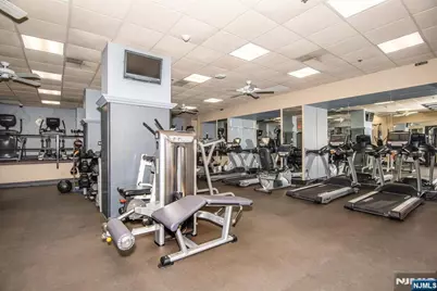 200 Old Palisade Road 20G #20G, Fort Lee, NJ 07024 - Photo 5