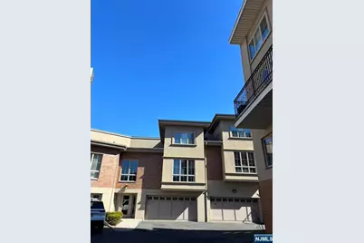 200 Laird Avenue 107 #107, Cliffside Park, NJ 07010 - Photo 1
