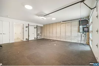 66B Henry Avenue, Palisades Park, NJ 07650 - Photo 33