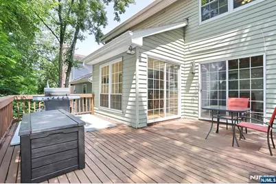 14 Birdseye Circle, Wayne, NJ 07470 - Photo 17