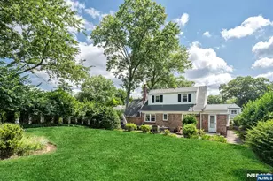 69 7th St, Cresskill, NJ 07626 - Photo 25