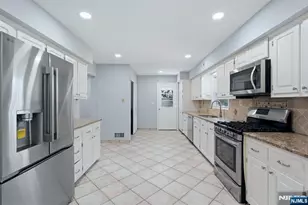 161 Brookdale St, Maywood, NJ 07607 - Photo 9