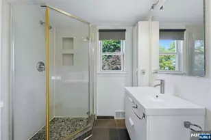 161 Brookdale St, Maywood, NJ 07607 - Photo 23