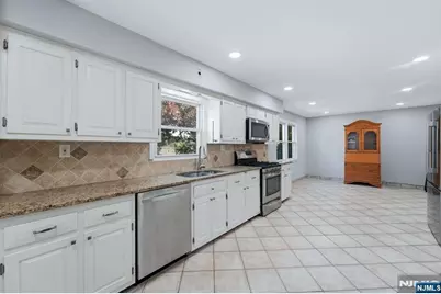 161 Brookdale Street, Maywood, NJ 07607 - Photo 11