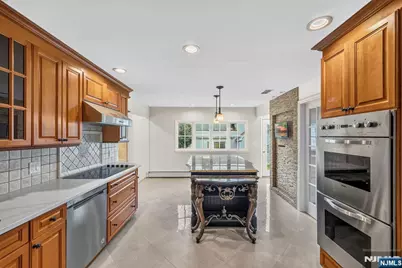 280 Ash Street, Englewood Cliffs, NJ 07632 - Photo 13