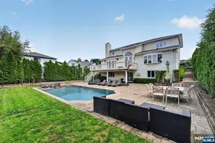 280 Ash St, Englewood Cliffs, NJ 07632 - Photo 39