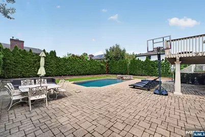 280 Ash Street, Englewood Cliffs, NJ 07632 - Photo 41