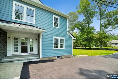 72 Sparrowbush Road, Upper Saddle River, NJ 07458 - Photo 47