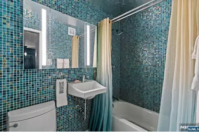 6040 Boulevard East Ma #MA, West New York, NJ 07093 - Photo 21