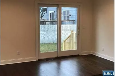 46 Blauvelt Place, Hackensack, NJ 07601 - Photo 7