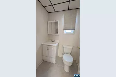 245 Union Street, Lodi, NJ 07644 - Photo 11