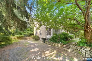 332 Harold Ave, Leonia, NJ 07605 - Photo 25