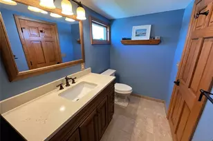 321 Thomas Ave, Lyndhurst Township, NJ 07071 - Photo 27