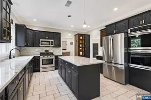 10 Pasha Ct, Rockaway, NJ 07435 - Photo 9