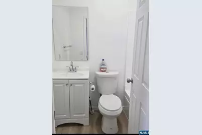 354 E 24th Street Apt 3-L #Apt 3-L, Paterson, NJ 07514 - Photo 3