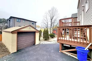 815 Fairview Ln 2nd Fl, Fort Lee, NJ 07024 - Photo 7
