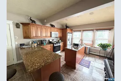 45 Bennett Road, Englewood, NJ 07631 - Photo 3