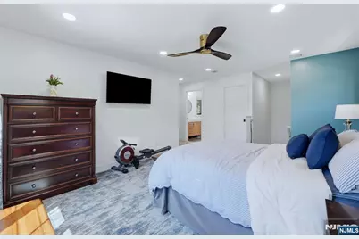 266 Wayne Avenue, River Edge, NJ 07661 - Photo 31