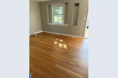 67 Rowland Avenue, Hackensack, NJ 07601 - Photo 29