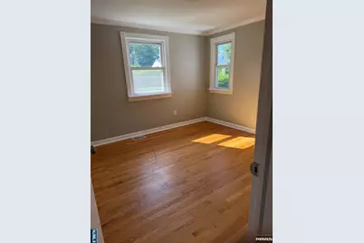 67 Rowland Avenue, Hackensack, NJ 07601 - Photo 19