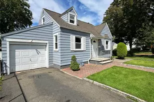 67 Rowland Ave, Hackensack, NJ 07601 - Photo 1