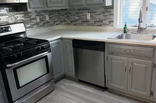 67 Rowland Ave, Hackensack, NJ 07601 - Photo 15