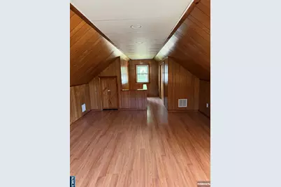 67 Rowland Avenue, Hackensack, NJ 07601 - Photo 23