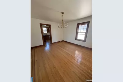 325 Bogert Avenue, Ridgewood, NJ 07450 - Photo 17