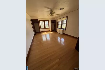 325 Bogert Avenue, Ridgewood, NJ 07450 - Photo 5