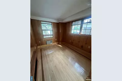 325 Bogert Avenue, Ridgewood, NJ 07450 - Photo 23