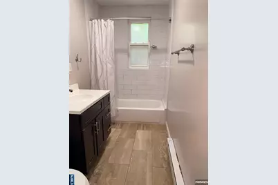 256 Undercliff Avenue 1 #1, Edgewater, NJ 07020 - Photo 13