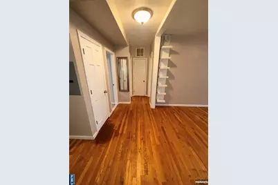 256 Undercliff Avenue 1 #1, Edgewater, NJ 07020 - Photo 11