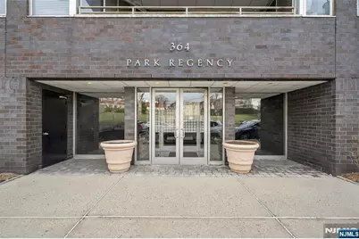 364 Palisade Avenue 5B #5B, Cliffside Park, NJ 07010 - Photo 3