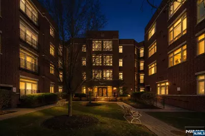 1123 Riverview Avenue 123 #123, Englewood, NJ 07631 - Photo 31