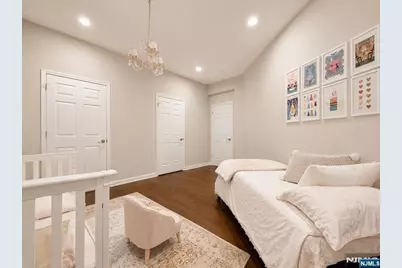 1123 Riverview Avenue 123 #123, Englewood, NJ 07631 - Photo 21