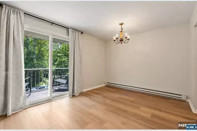 15 Cottage Unit 15-1B #Unit 15-1B, Midland Park, NJ 07432 - Photo 7