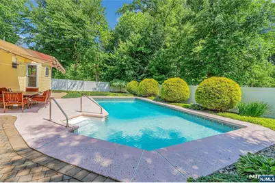 9 Fairway Avenue, Emerson, NJ 07630 - Photo 3