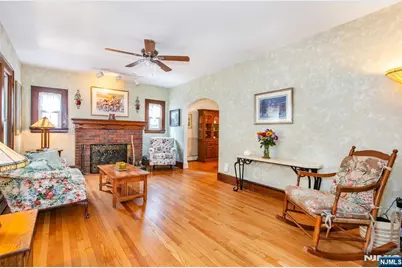 42 Otsego Road, Verona, NJ 07044 - Photo 5