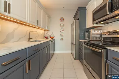 280 Main Street 103 #103, Little Falls Township, NJ 07424 - Photo 11