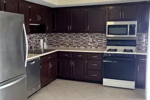 7-22 Cross Meadows, Fair Lawn, NJ 07410 - Photo 5