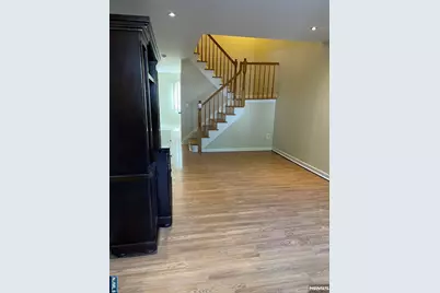 7-22 Cross Meadows, Fair Lawn, NJ 07410 - Photo 3