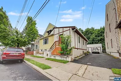 328 Hobart Avenue, Haledon, NJ 07508 - Photo 3