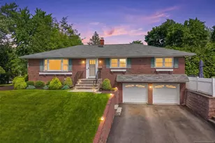 2 Hillview Pl, Ramsey, NJ 07446 - Photo 1