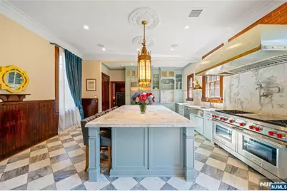 30 Mountain Avenue, Montclair, NJ 07042 - Photo 5