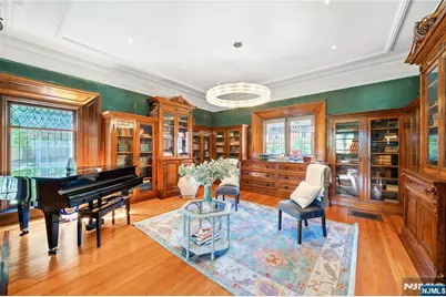 30 Mountain Avenue, Montclair, NJ 07042 - Photo 9