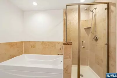2315 The Plaza 2315 #2315, Tenafly, NJ 07670 - Photo 15
