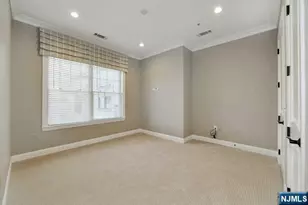 2315 The Plaza 2315, Tenafly, NJ 07670 - Photo 9